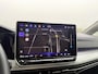 Volkswagen Golf 1.5 eTSI Oranje Edition Automaat Carplay Navi Cruise Climate