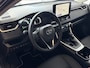 Toyota RAV4 2.5 Hybrid LED LEER CAMERA ELEK.KLEP NAVI CAMERA 18''LMV ADAP.CRUISE ELEK.STOEL STUUR STOELVERW ✅2025✅