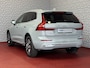 Volvo XC60 ✅NIEUWE AUTO✅ VAPOUR GREY 2.0 T6 350PK PHEV LEER AWD PLUS BRIGHT LONG RANGE PANO PERF.AUDIO ELEK.KLEP