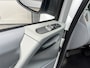 Mercedes-Benz Vito 111 CDI 320 Youngtimer Lang bestel Automaat Airco Bluetooth telefoon voorbereiding Schuifdeur 3-persoons Dealer onderhouden Euro 3 Zijruit rechts Lage bijtelling
