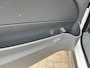 Mercedes-Benz Vito 111 CDI 320 Youngtimer Lang bestel Automaat Airco Bluetooth telefoon voorbereiding Schuifdeur 3-persoons Dealer onderhouden Euro 3 Zijruit rechts Lage bijtelling