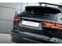 Jaguar F-Pace 2.0 P400e R-Dynamic S | Panoramadak | 20 Inch | Black Pack | Cold Climate | Stoelverwarming