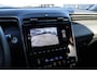 Hyundai Tucson 1.6 T-GDI PHEV Comfort Smart 4WD | Airco | Navigatie | Weinig Kilometers | Trekhaak | | Achterbank in delen neerklapbaar | Achteruitrijcamera | Autonomous Emergency Braking