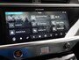 Jaguar I-Pace EV400 -pk SE 90kWh AWD Leer+Elektr. Meridian®-Audio Apple Carplay Android Auto Navi Led-v+a Ecc Camera Cruise Control Keyless Pdc Lmv Led Bordherkenning Elektrische-Achterklep koplampreiniging Lane-Assist App-Connect ECT Voorverwarming/koeling WiFi DigiDash DAB 4WD 1e Eigenaar Origineel Nederlandse Auto € 90.000 nieuw!