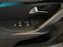 Peugeot e-2008 EV Style 50 kWh AUTOMAAT | PARKEERSENSOREN ACHTER | LICHTMETALEN VELGEN