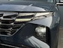 Hyundai Tucson 1.6 T-GDI 230pk HEV Premium TT | Leder | Climate | Keyless | Navigatie | Elek. Klep | Full - Led | 360 Camera | KRELL Audio | Elek. Stoelen | 19" Lichtmetaal | Winterpakket | Stoelventilatie | Dodehoekdetectie | Adapt. Cruisecontrol | Parkeer Assistent