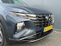 Hyundai Tucson 1.6 T-GDI 230pk HEV Premium TT | Leder | Climate | Keyless | Navigatie | Elek. Klep | Full - Led | 360 Camera | KRELL Audio | Elek. Stoelen | 19" Lichtmetaal | Winterpakket | Stoelventilatie | Dodehoekdetectie | Adapt. Cruisecontrol | Parkeer Assistent