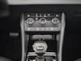 Skoda Karoq 1.5 TSI ACT Business Edition 150pk DSG/AUTO | Panoramadak l Keyless Entry l Elektr. Achterklep l Speciale Velgen l 1500KG Trekgewicht l