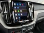 Volvo XC60 T6 Plug-in hybrid AWD Plus Dark | Trekhaak | 360 Camera | Panoramadak | Elektrische Voorstoelen verwarmd | BLIS | Adaptive Cruise