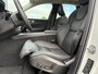 Volvo XC60 T6 Plug-in hybrid AWD Plus Dark | Trekhaak | 360 Camera | Panoramadak | Elektrische Voorstoelen verwarmd | BLIS | Adaptive Cruise