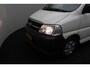 Toyota HiAce 2.5 D-4D KWB Comfort 2012 EURO 5 | Airco | Trekhaak | Elektrische ramen + spiegels | Centrale vergrendeling op afstand | Radio CD | NAP
