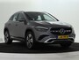 Mercedes-Benz GLA 250e Luxury Line Phev Parkeersensoren + achteruitrijcamera | Spiegel pakket | Easy Pack achterklep | Winter pakket : Stuur en Stoelverwarming. Inclusief 24 maanden MB Certified garantie voor Europa.
