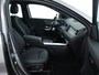 Mercedes-Benz GLA 250e Luxury Line Phev Parkeersensoren + achteruitrijcamera | Spiegel pakket | Easy Pack achterklep | Winter pakket : Stuur en Stoelverwarming. Inclusief 24 maanden MB Certified garantie voor Europa.