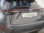 Toyota Yaris Cross 1.5 Hybrid 130 TeamPlayer Automaat Dynamic / tot 10 jaar Garantie / Winter Pakket / Safety Pakket / Adaptief CC / Stuur-, Stoel en voorruitverwarming / Draadloze telefoon lader / Apple Carplay Android Auto / Achteruitrijcamera /