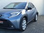 Toyota Aygo X 1.0 VVT-i MT ACTIVE 72PK AUTOMAAT CAMERA/CRUISE/CLIMATE/LMV17''/STOELVERW.