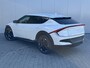Kia EV6 Light Edition 63 kWh | Facelift | Trekhaak | Parkeercamera | Keyless Go | Stoelverwarming | Apple Carplay/Android Auto | Led Koplampen | 19" |