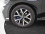 Volkswagen Passat Variant GTE Business 218pk | Trekhaak | Matrix koplampen | Park assist | Panorama dak  | Cameraa achter | Navigatie | App connect | Adaptief cruise control | 18"LMV