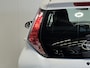 Toyota Aygo 1.0 VVT-i x-play | Navigatie | Airco | Limiter | Achteruitrijcamera | Radio | Elektrische Ramen Voor |