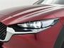 Mazda CX-30 2.0 e-SkyActiv-X M Hybrid Luxury | EERSTE EIGENAAR | ACHTERUITRIJCAMERA | APPLE CARPLAY | STOEL + STUURVERWARMING | ELEKTRISCHE KOFFERKLEP | ADAPTIVE CRUISE CONTROL | CLIMATE CONTROL | LEDEREN STOELEN | ELEKTRISCHE STOELEN |