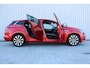 Renault Megane Estate 1.3 TCe 140 Techno | Incl. 12 maanden garantie | Adaptieve cruise control | Climate control | Apple carplay/Android auto | Trekhaak | Parkeercamera |