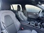 Volvo V60 2.0 T6 Plug-in hybrid AWD Plus Dark Adaptive Cruise Control / BLIS / 360 camera / Electr. stoelverstelling / Stoel-, stuur-, voorruit verwarming / Keyless drive / Trekhaak