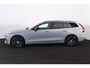 Volvo V60 T6 Recharge AWD Plus Dark - IntelliSafe Assist & Surround - 360º Camera - Harman/Kardon audio - Adaptieve LED koplampen - Verwarmde voorstoelen, stuur & achterbank - Parkeersensoren voor & achter - Elektr. bedienb. voorstoelen met geheugen - Extra getint glas - Elektr. inklapbare trekhaak - 18' LMV