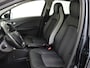Renault Zoe R110 Iconic 41 kWh (ex Accu) Huuraccu vanaf € 64,- pm | Climate Control | Cruise Control| Lichtmetalen velgen 16"| Navigatiesysteem | Voorstoelen Verwarmd | Apple Carplay/Android Auto | Parkeersensoren incl. Camera |