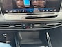 Volkswagen Golf Variant 1.5 eTSI R-Line Edition | 150 pk | Pano Dak | Trekhaak | Head Up | Automaat |