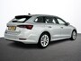 Skoda Octavia Combi 1.5 e-TSI DSG Style | DEMO! |Navigatie Climatic Control  Parkeer Sensoren + Camera DAB Cruise control Lichtmetalen Velgen Keyless