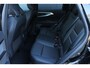 Renault Austral 1.2 E-Tech full hybrid 200Pk iconic esprit Alpine | Google Navigatie | Apple & Android Carplay | Parkeersensoren Voor & Achter | Achteruitrijcamera | Adaptieve Cruise Control | Panoramadak | Harman Kardon Geluidsysteem |