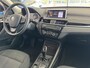 BMW X1 sDrive18iA High Executive | Cruise Control | Camera | Navigatie | Stoelverwarming | LM-Velgen | Climate Control | Elektrisch bedienbare Achterklep | Parkeer Sensoren voor en achter | LED Verlichting