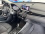 BMW X1 sDrive18iA High Executive | Cruise Control | Camera | Navigatie | Stoelverwarming | LM-Velgen | Climate Control | Elektrisch bedienbare Achterklep | Parkeer Sensoren voor en achter | LED Verlichting