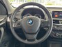 BMW X1 sDrive18iA High Executive | Cruise Control | Camera | Navigatie | Stoelverwarming | LM-Velgen | Climate Control | Elektrisch bedienbare Achterklep | Parkeer Sensoren voor en achter | LED Verlichting