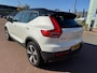 Volvo XC40 Recharge Ultimate 70 kWh | Adaptieve Cruise Control | Schuif / Kanteldak | Harman Kardon Audio | Elektrische Stoelen | 360 Camera | Stoel + Stuurverwarming | 19 Inch Velgen | All-Seasons |