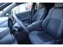 Toyota C-HR HYBRID 140 DYNAMIC APPLE/ANDROID BLIND-SPOT KEYLESS PARKSENSOREN PARKCAMERA AD-CRUISE NL-AUTO