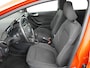 Ford Fiesta EcoBoost Hybrid 125 pk Titanium | Clima | Cruise | Parkeersensoren | Groot scherm | Apple Carplay