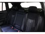 Volkswagen Tiguan R-Line Edition 1.5 TSI eHybrid 272pk DSG Automaat Trekhaak, Panoramadak, Adaptive cruise control, Achteruitrijcamera, Navigatie, Elektrische achterklep