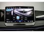 Volkswagen Tiguan R-Line Edition 1.5 TSI eHybrid 272pk DSG Automaat Trekhaak, Panoramadak, Adaptive cruise control, Achteruitrijcamera, Navigatie, Elektrische achterklep
