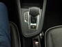 Renault Captur TCe 130 EDC Automaat Intens | Easy Link Navigatie met Apple CarPlay & Android Auto | Lichtmetalen wielen 17" 'Bahamas' met zwarte inleg | Ruimtebesparend reservewiel | Zwevende middenconsole en verschuifbare armsteun vóór