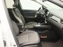 Renault Captur TCe 130 EDC Automaat Intens | Easy Link Navigatie met Apple CarPlay & Android Auto | Lichtmetalen wielen 17" 'Bahamas' met zwarte inleg | Ruimtebesparend reservewiel | Zwevende middenconsole en verschuifbare armsteun vóór
