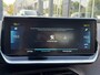Peugeot e-2008 GT Pack 50 kWh 136PK Automaat Inclusief batterijtest, Navigatie, Achteruitrijcamera, Keyless, Panoramadak, Alcantara, Stoelverwarming