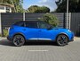 Peugeot e-2008 GT Pack 50 kWh 136PK Automaat Inclusief batterijtest, Navigatie, Achteruitrijcamera, Keyless, Panoramadak, Alcantara, Stoelverwarming