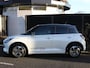 Suzuki Swift Style 1.2 Smart Hybrid 85PK CVT Automaat Two-Tone dak, Climate Control, Navigatie, Lichtmetalen velgen, Zwarte Wielkast randen