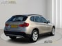 BMW X1 SDrive18i|Xenon|LM-VELGEN|Goed onderhouden|Clima