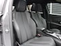 Peugeot 2008 GT 1.2 Hybrid 136PK e-DCS6 Automaat Navigatie, Camera 360, Pano-Opendak, Adaptieve Cruise Control, Lichtmetalen velgen, Zwart dak