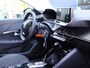 Peugeot 208 Allure 1.2 Hybrid 110PK e-DCS6 Automaat Navigatie, 360 camera, Lichtmetalen velgen, Parkeerhulp voor & achter, Cruise Control