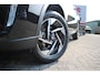 Suzuki Vitara 1.4 Boosterjet Style Hybrid Nieuw met 6 jaar garantie! Navigatie, Adaptieve Cruise Control, Parkeersensoren Voor en Achter, Stoelverwarming