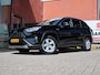 Toyota RAV4 2.5 Hybrid AWD Style 1.650 KG Trekgewicht, stuur- Camera, Parkeersensoren voor en achter