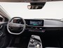 Kia EV6 Light Edition 63 kWh Navigatie | Stoel + stuurverwarming | Achteruitrijcamera | Climate control |