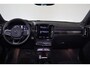 Volvo XC40 T5 Recharge Plus Dark - IntelliSafe Assist - 360º Camera - Harman/Kardon audio - Verwarmde voorstoelen & stuur - Parkeersensoren voor & achter - Elektr. bedienb. voorstoelen met geheugen links - Draadloze tel. lader - Extra getint glas - 19' LMV